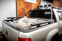 Volkswagen Amarok 2010-2022 Roll bar per carrozzeria (nero) foto 4