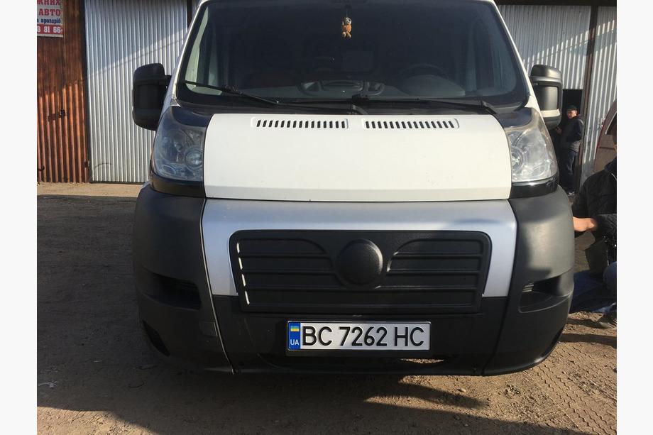 Fiat Ducato 2006-2025 Griglia invernale (2006-2014) lucido Foto 5
