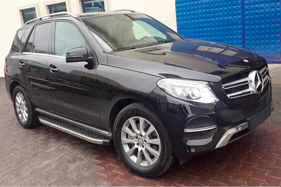 Mercedes GLE/ML class W166 2011-2018 Pedane Laterali BlackLine (2 pz, Alluminio) Image