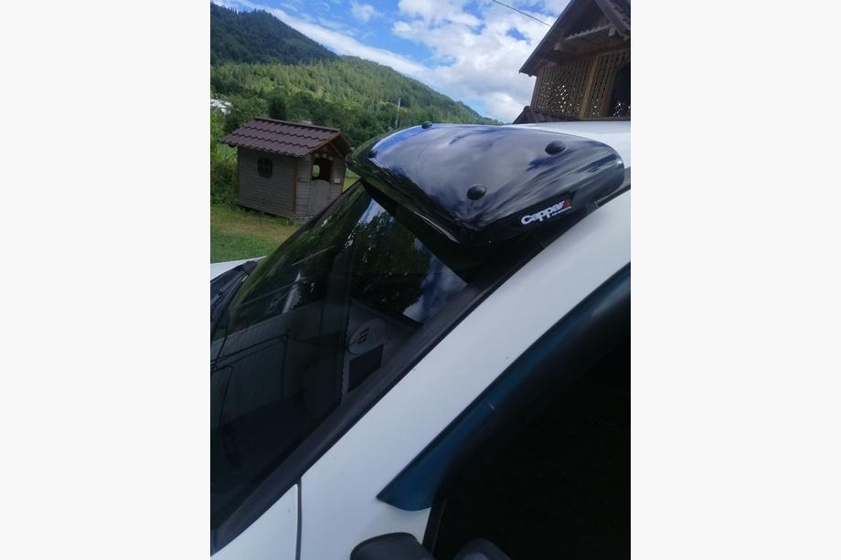 Fiat Doblo I 2005-2010 Visiera parabrezza (nero lucido, 5mm) Foto 8