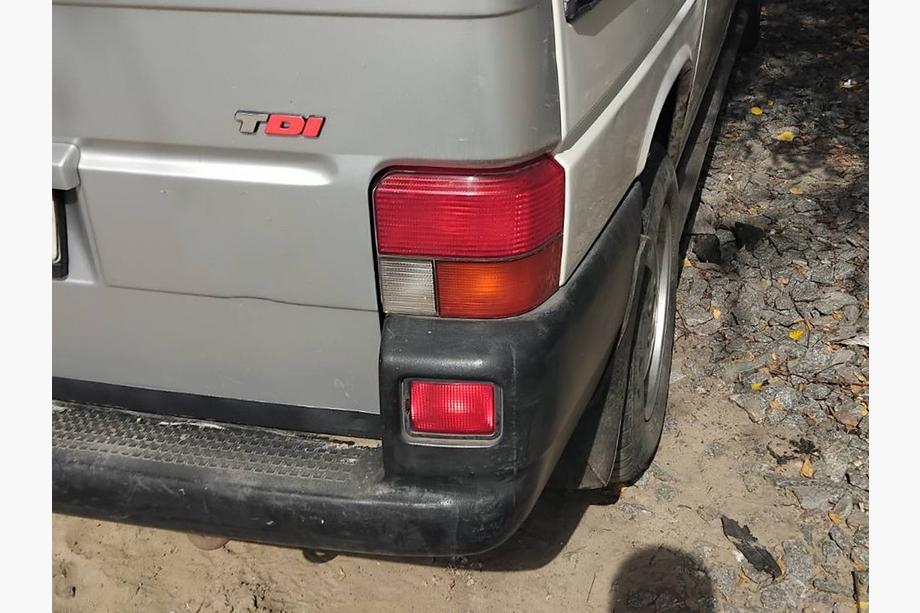 Volkswagen T4 Caravelle/Multivan 1990–2003 Scritta posteriore Tdi Stile originale, Tutte le lettere cromate Foto 5