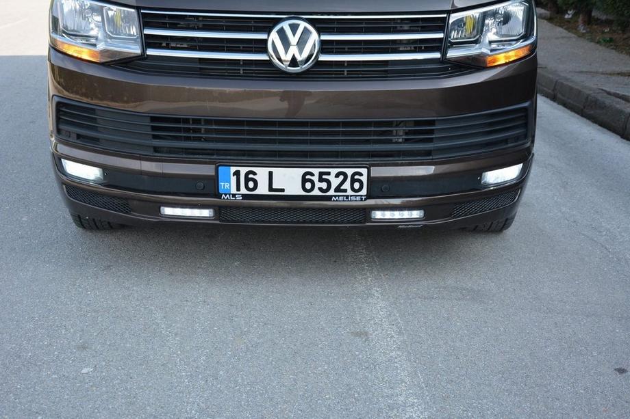 Volkswagen T6 2015-2024 Labbro Paraurti Anteriore Sport 2-LED 2015-2018 (primer per verniciatura) Foto 10