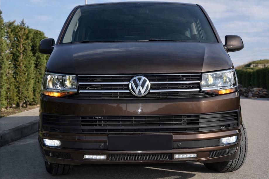 Volkswagen T6 2015-2024 Labbro Paraurti Anteriore Sport 2-LED 2015-2018 (primer per verniciatura) Foto 2