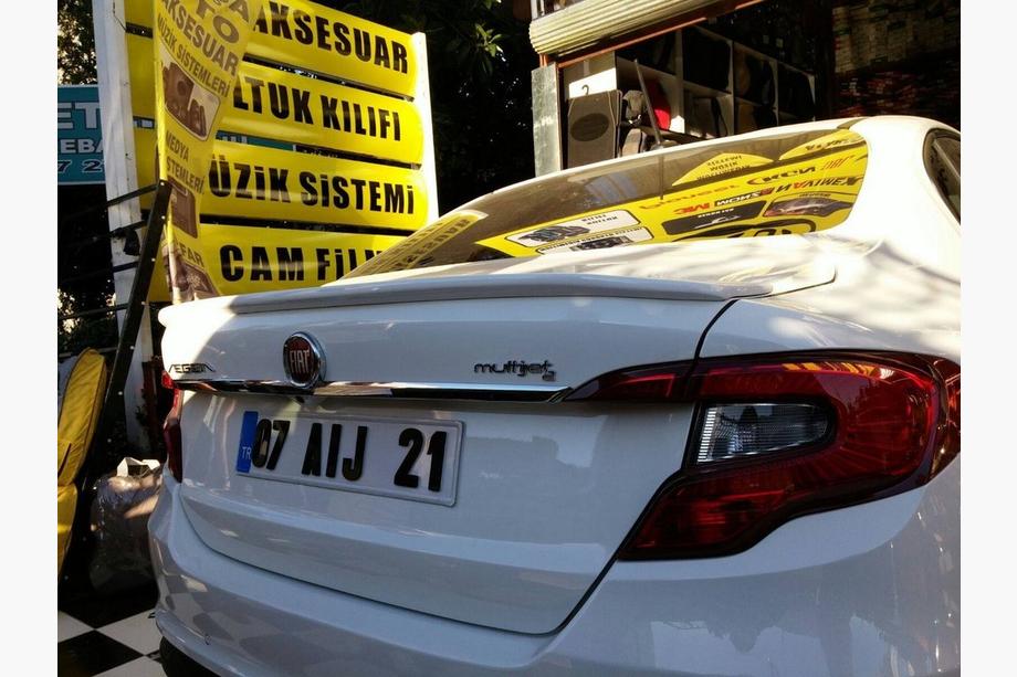 Fiat Tipo 2016- Spoiler da verniciare (vetroresina) Foto 4