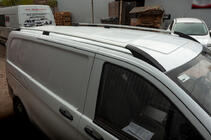 Mercedes Vito/V-class W447 2014- Barre Portatutto ELITE Cromo (Piede in Plastica) Passo Corto (Compact) foto 1