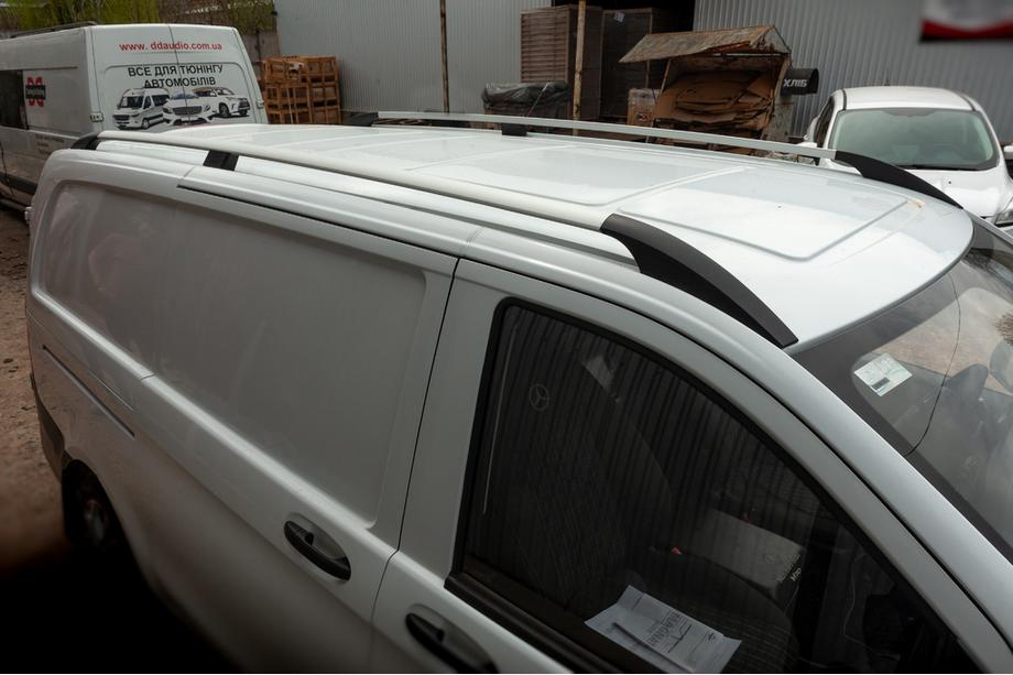Mercedes Vito/V-class W447 2014- Barre Portatutto ELITE Cromo (Piede in Plastica) Passo Corto (Compact) Image