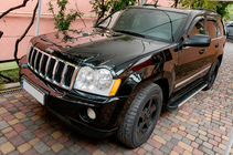 Jeep Grand Cherokee WK 2004-2010 Pedane Laterali Maya V1 (2 pz, Alluminio) foto 1