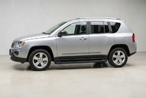 Jeep Compass 2006-2016 Pedane Laterali Allmond Black (2 pz, Alluminio) foto 1