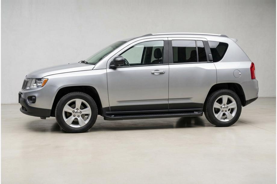 Jeep Compass 2006-2016 Pedane Laterali Allmond Black (2 pz, Alluminio) Image