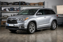 Toyota Highlander 2013-2019 Pedane Laterali Maydos V1 (2 pz, Alluminio e Acciaio Inox) foto 1