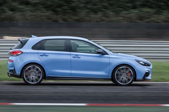 Hyundai ha presentato due nuovi modelli della famiglia i30