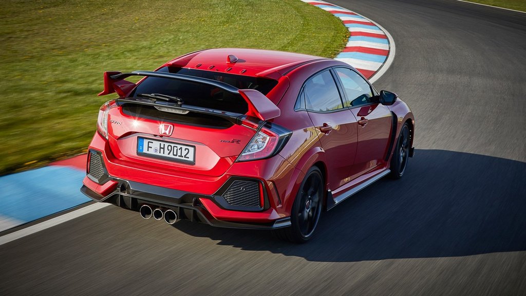 La familiarità con la Honda Civic Type R nuova generazione