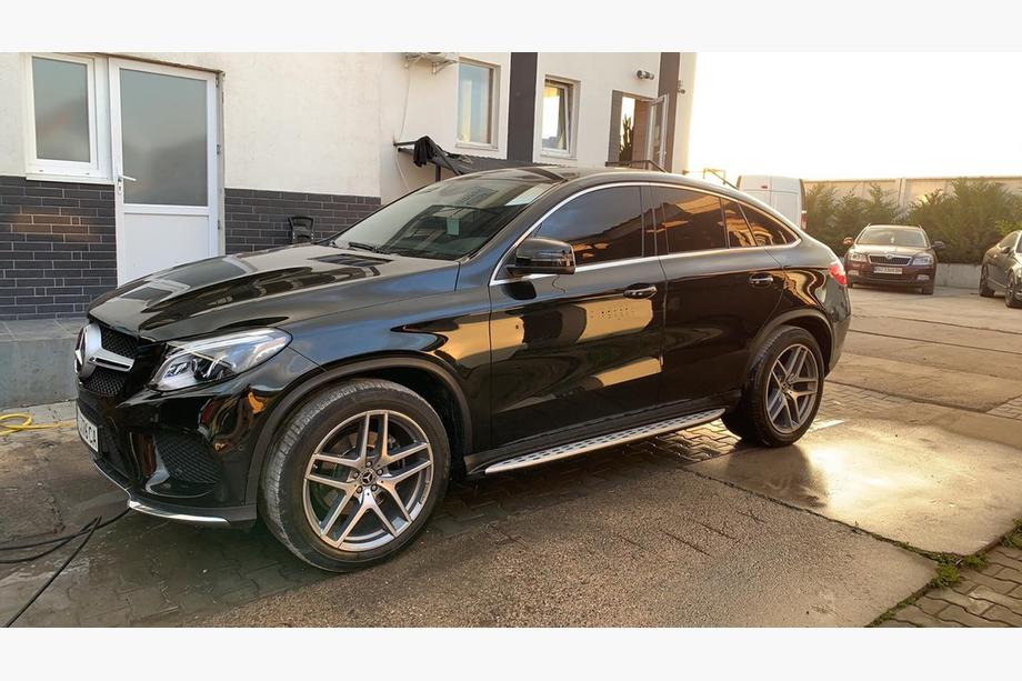 Mercedes GLE coupe C292 2015-2019 Pedane Laterali (OEM) Foto 3