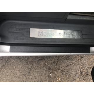 Battitacco DDU opaco (2pz, plastica) Mercedes Viano 2004-2014 foto 2