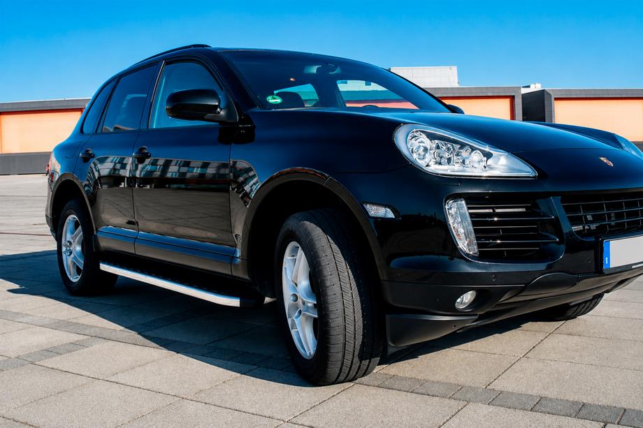 Porsche Cayenne 2003–2010 Pedane Laterali BlackLine (2 pz, Alluminio) Image