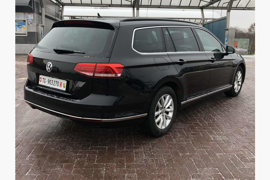 Volkswagen Passat B8 2015-2023 Protezione paraurti posteriore in acciaio inox SD/SW (3 pz) Carmos - Acciaio Inox Turco Foto 3