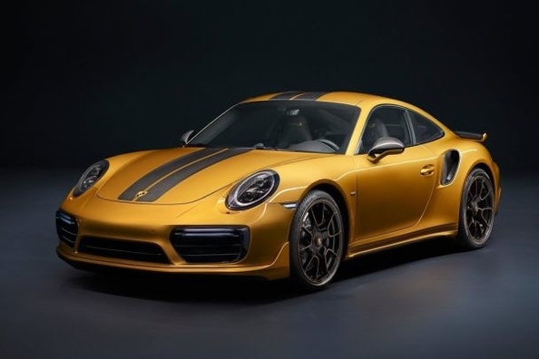 Sfoglia Porsche 911 Turbo S in versione Exclusive Series Foto 1