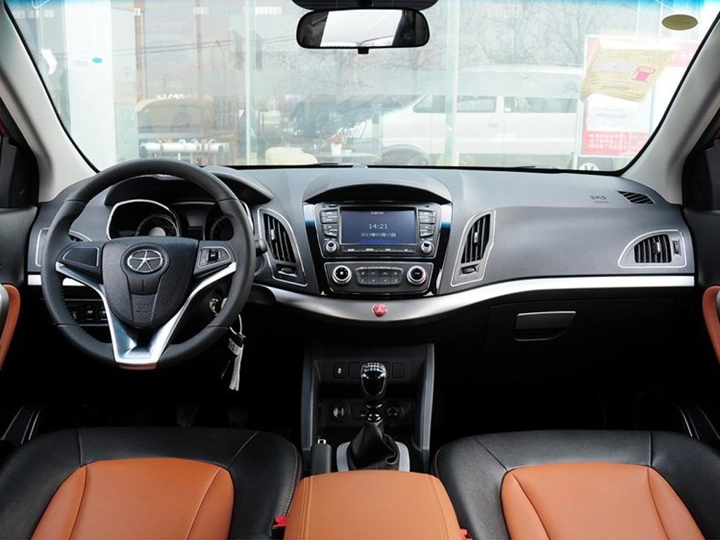Sfoglia crossover JAC S5