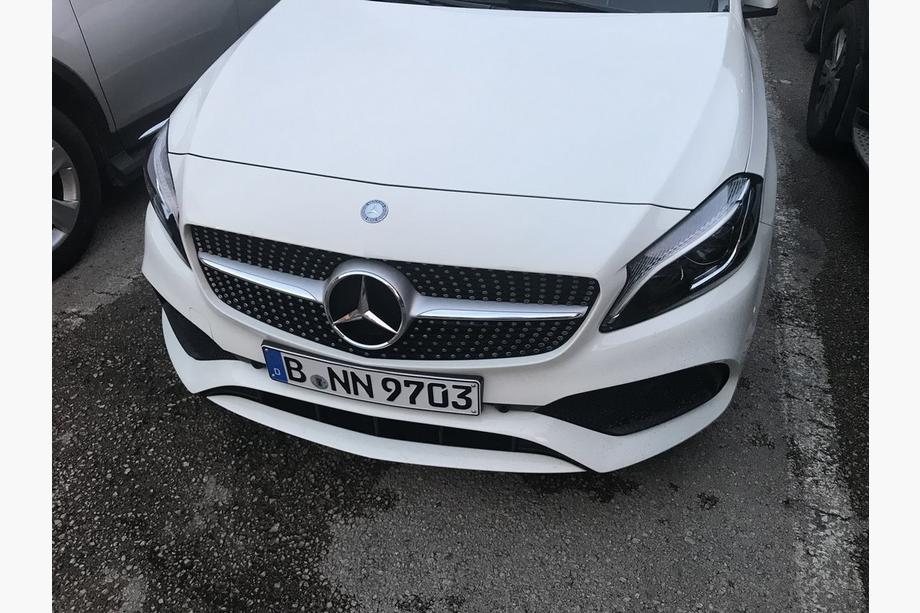 Mercedes C-class W205 2014-2021 Griglia Anteriore Diamond Silver (per Avantgarde/AMG-Line/C43 AMG) 2014-2018, con telecamera Foto 8