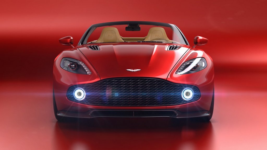 Aston Martin ha presentato le nuove versioni di auto sportive