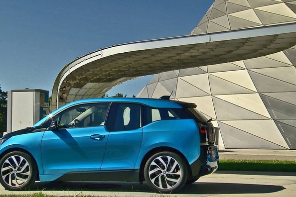 La nuova BMW i3 ha ricevuto versione sportiva Foto 3