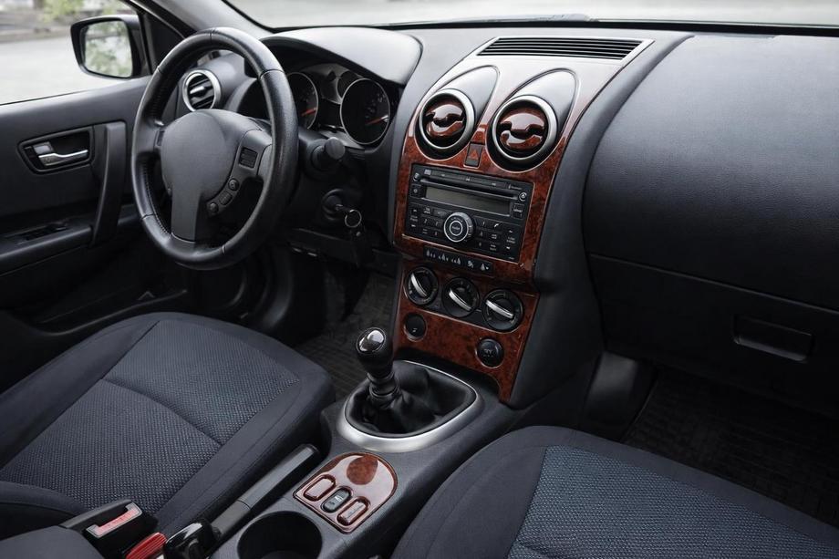 Nissan Qashqai 2007-2010 Coperture Cruscotto Carbonio Image