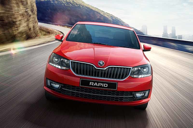 Aggiornata Skoda Rapid 2017