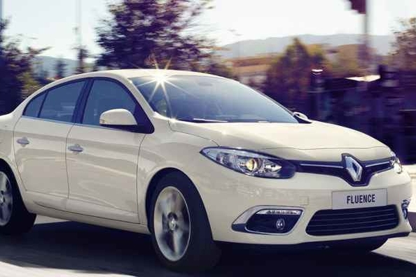 Sfoglia Renault Fluence 2017 anno modello