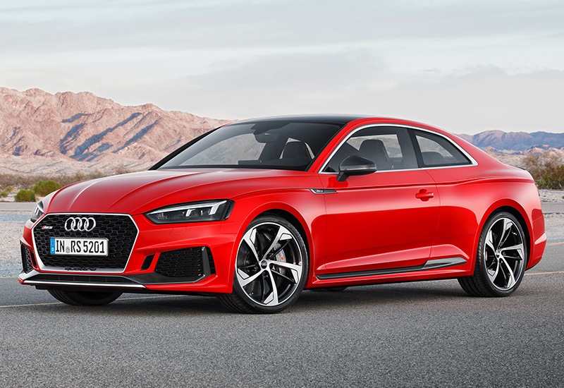 Sport e comfort nella nuova Audi RS5 Coupe