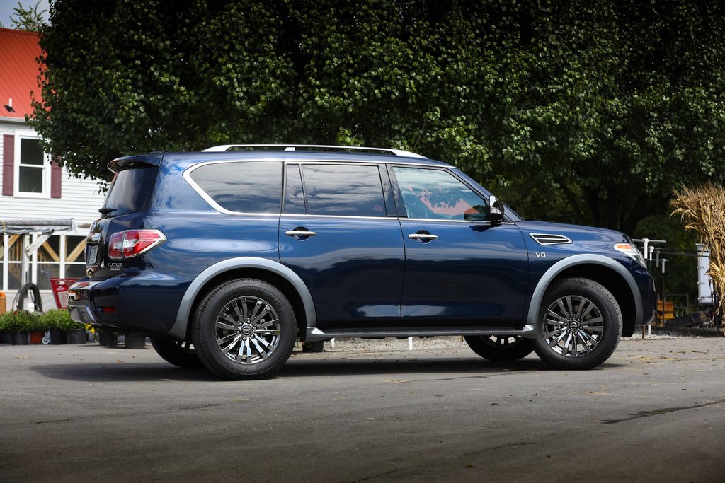 Suv Nissan Armada ha ricevuto unica versione Platinum Reserve