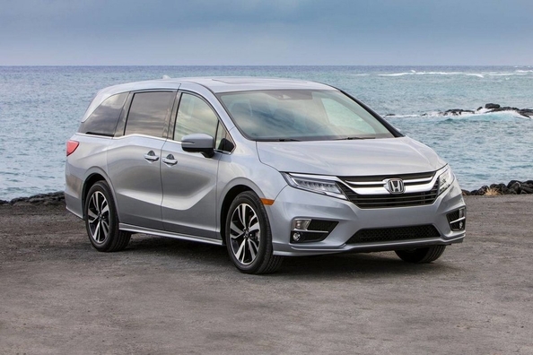 Sfoglia minivan Honda Odyssey