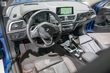Tradizioni bavaresi in una berlina BMW Serie 1 foto 4