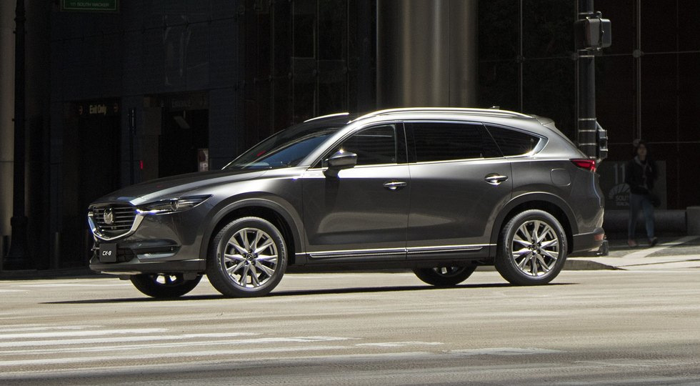 Il nuovo crossover Mazda CX-8