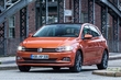 Panoramica della nuova Volkswagen Polo berlina 2017 foto 1