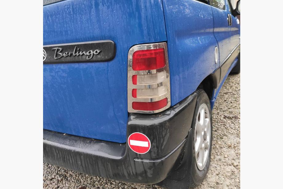 Citroen Berlingo 1996-2008 Coperture cromate fanali posteriori (2 pz, acciaio inox) Foto 4