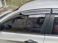 Hyundai Accent 2011-2017 Deflettori Finestrini con Modanatura Cromata SD (4 pz, Niken) foto 2