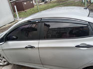 Hyundai Accent 2011-2017 Deflettori Finestrini con Modanatura Cromata SD (4 pz, Niken) foto 1