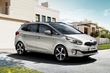 Revisione del furgone compatto KIA Carens foto 1