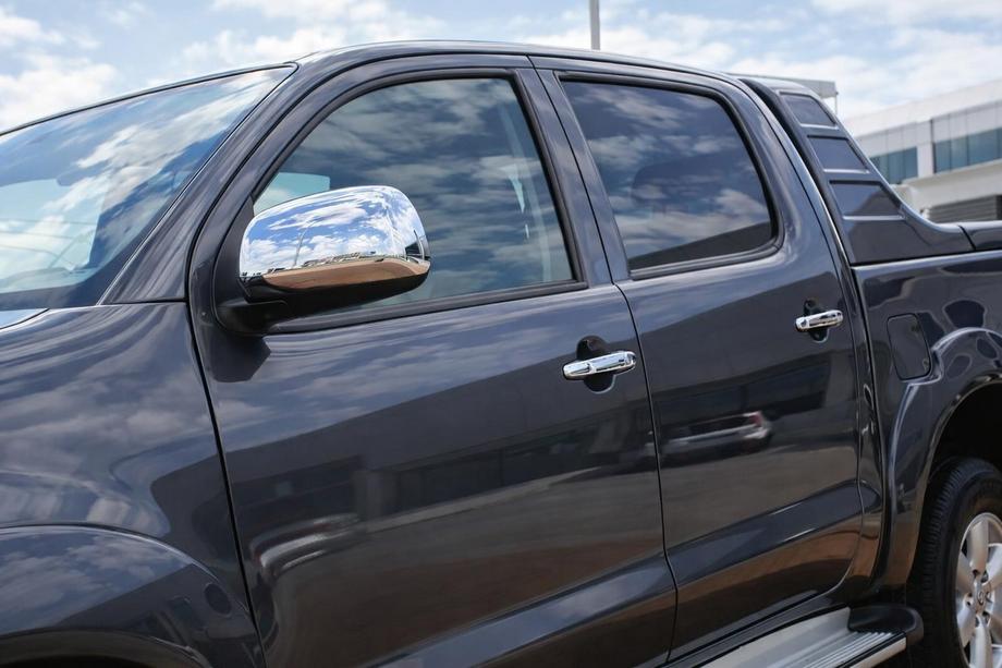 Toyota Hilux 2006-2015 Coperture Specchietti (2 pz, Acciaio Inox) Plastica ABS Image