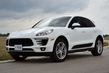 Confrontare i Porsche Cayenne e la Porsche Macan foto 2