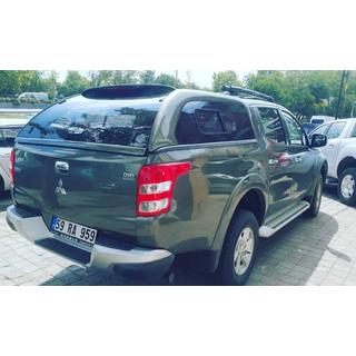 Hard top con finestrini scorrevoli Mitsubishi L200 2015-2024 foto 4