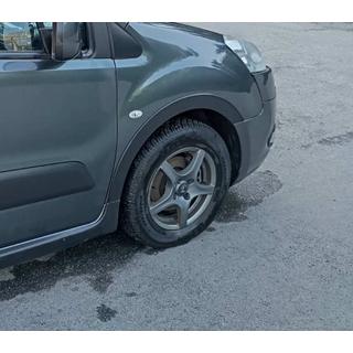 Allargatori passaruota (4 pz, neri) foto 4