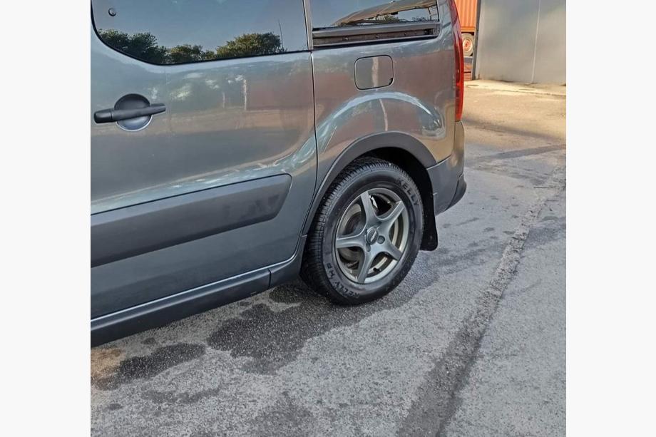 Citroen Berlingo 2008-2018 Allargatori passaruota (4 pz, neri) 1 Porta Laterale, Metallo Foto 5