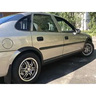 Allargatori passaruota (4 pz, neri) Opel Vectra B 1995-2002 foto 1