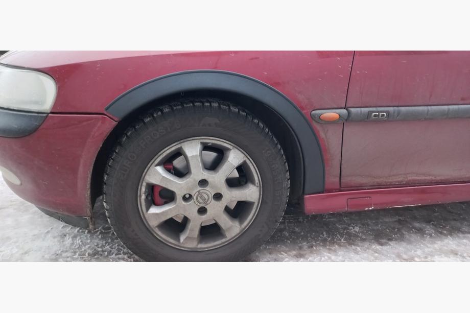 Opel Vectra B 1995-2002 Allargatori passaruota (4 pz, neri) Foto 3