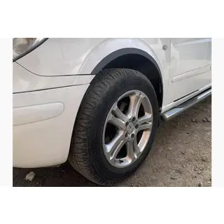 Allargatori passaruota (4 pz, neri)