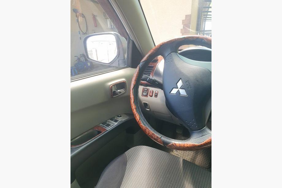 Mitsubishi L200 2006-2015 Kit rivestimenti cruscotto (11 pezzi) Titanio Foto 10
