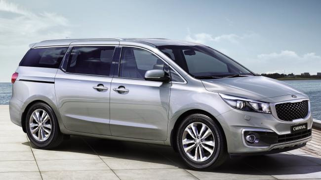 Sfoglia monovolume KIA Carnival