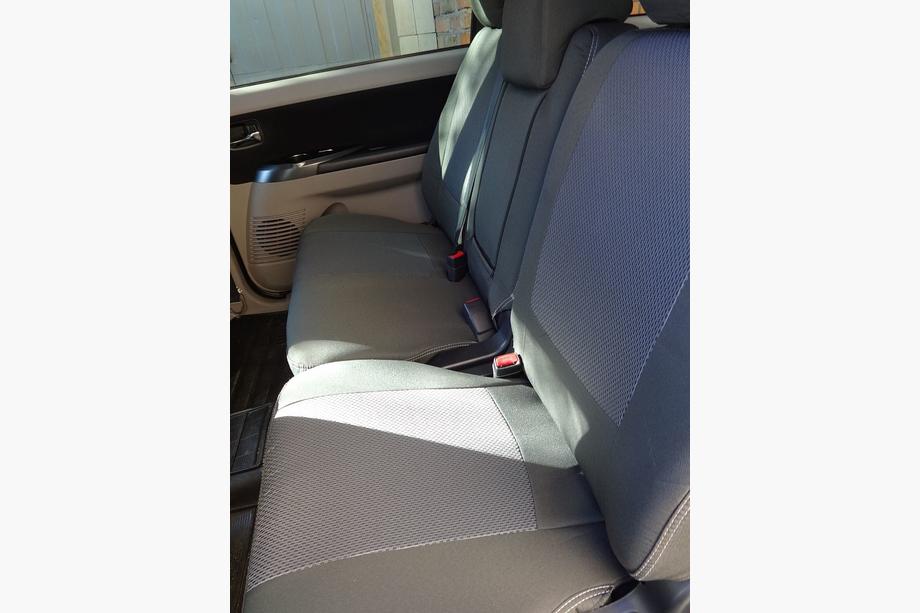 Mitsubishi Pajero Wagon III 1999-2006 Coprisedi Auto (Tessuto, Classik) Foto 5