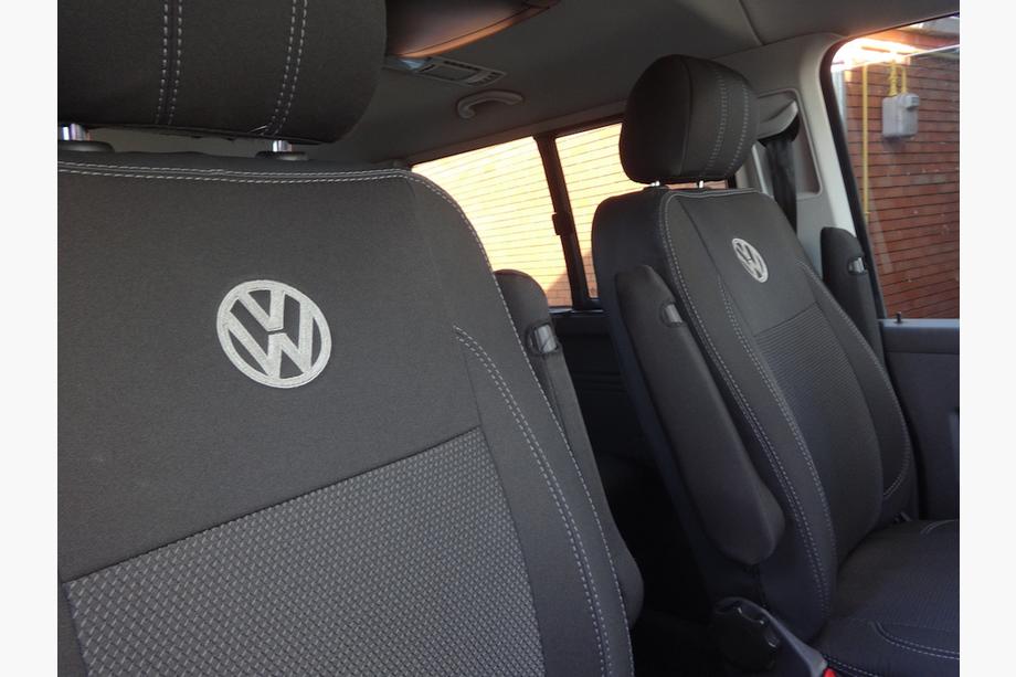 Volkswagen T5 Caravelle 2004-2010 Coprisedi Auto (Pelle Ecologica e Tessuto, Premium) Sedili anteriori (1+1) Foto 12